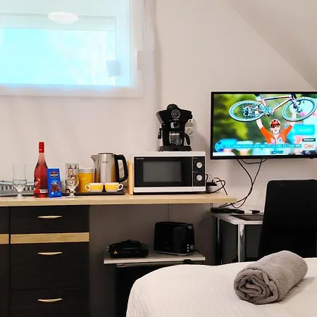 Nyuszis Apartman Kiskunmajsa Extérieur photo