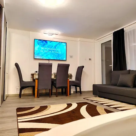 Nyuszis Apartman Kiskunmajsa Extérieur photo