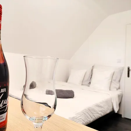 Nyuszis Apartman Kiskunmajsa Extérieur photo